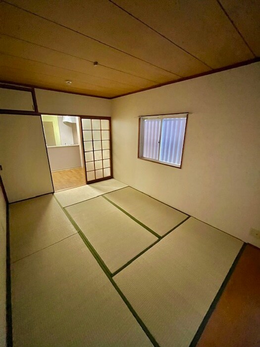 物件内観写真16　(居室)