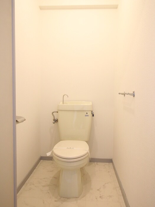 物件内観写真11　(トイレ)