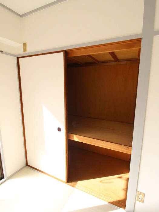物件内観写真17　(収納)