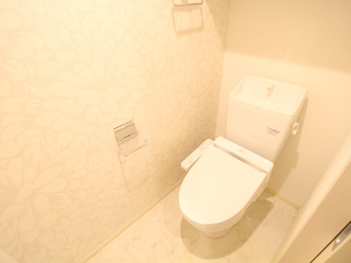 物件内観写真16　(トイレ)