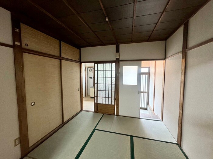 物件内観写真8　(居室)