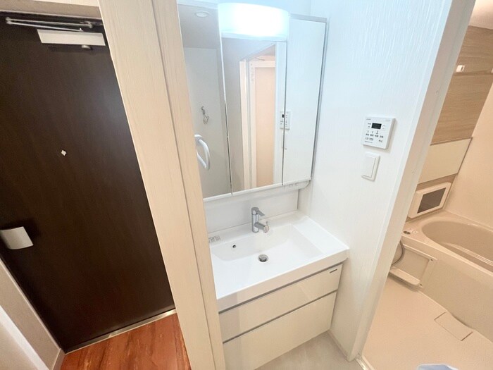 物件内観写真13　(洗面)