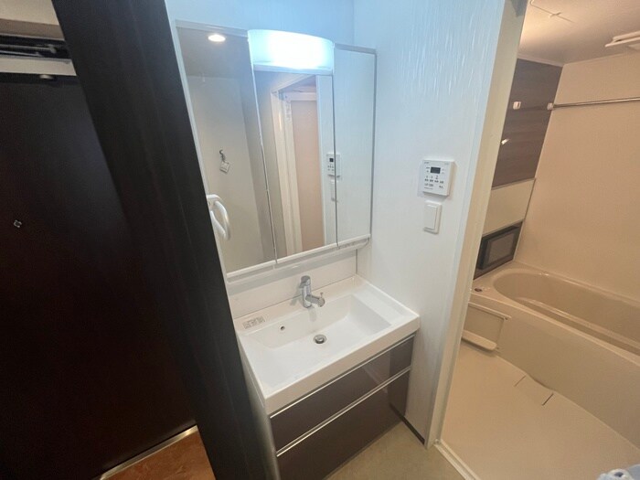 物件内観写真14　(洗面)