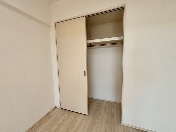 物件内観写真16　(収納)