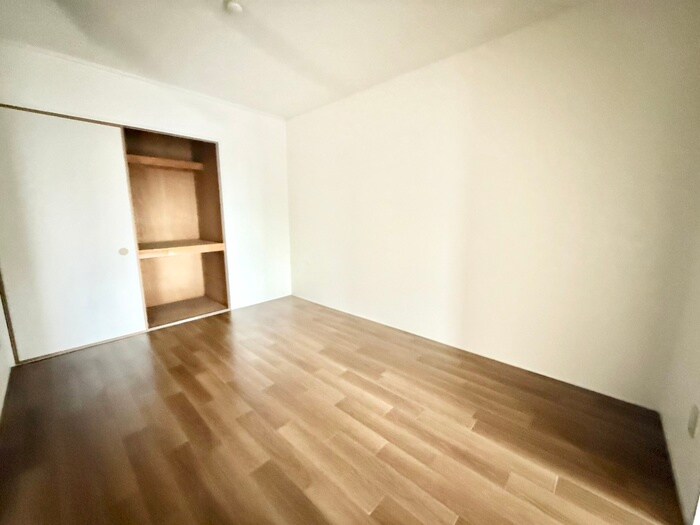 物件内観写真17　(居室)