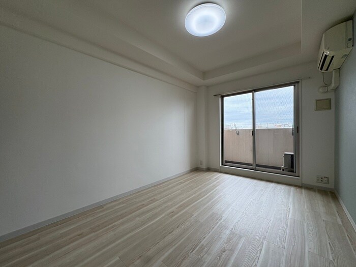 物件内観写真8　(居室)