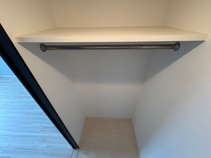 物件内観写真16　(収納)