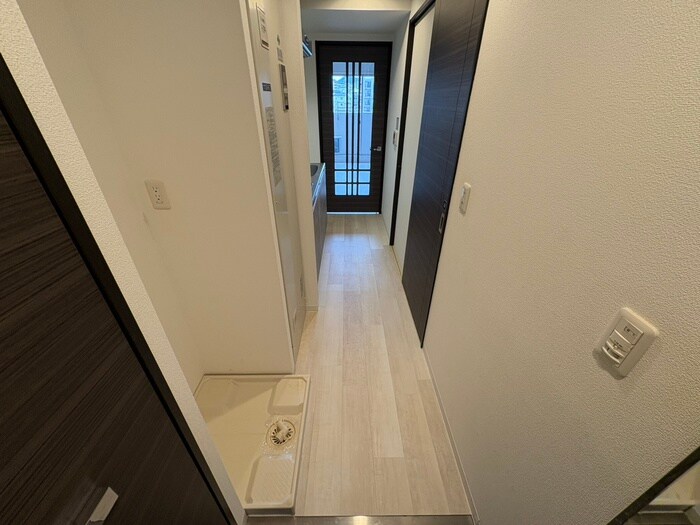 物件内観写真19　(廊下)