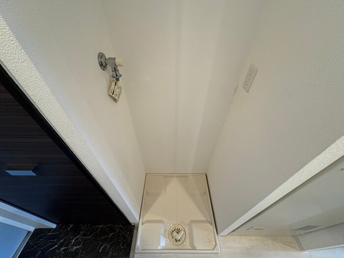 物件内観写真20　(洗濯機置場)