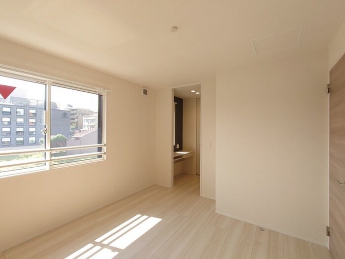 物件内観写真19　(居室)