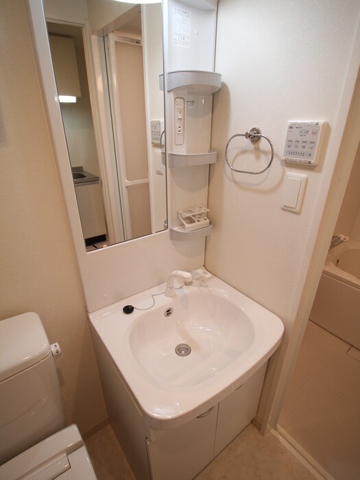 物件内観写真12　(洗面)