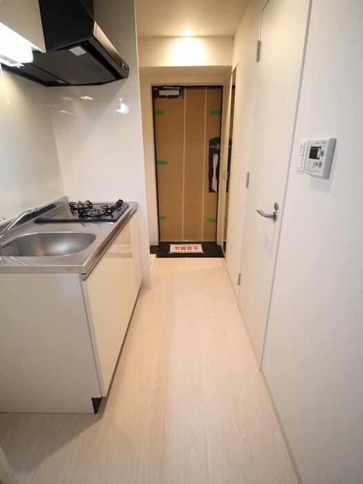 物件内観写真16　(廊下)