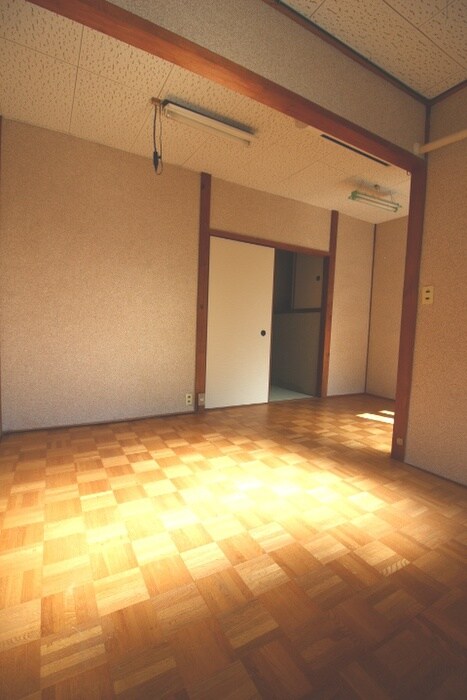 物件内観写真7　(居室)