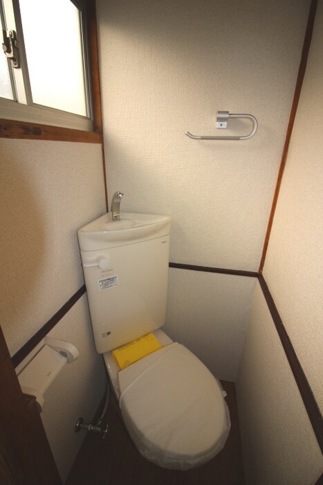 物件内観写真12　(トイレ)