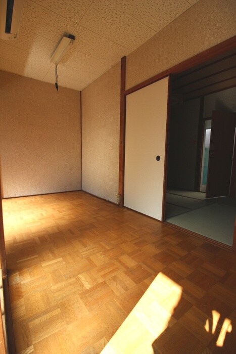 物件内観写真17　(居室)