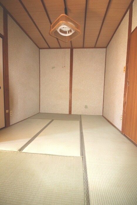 物件内観写真18　(居室)