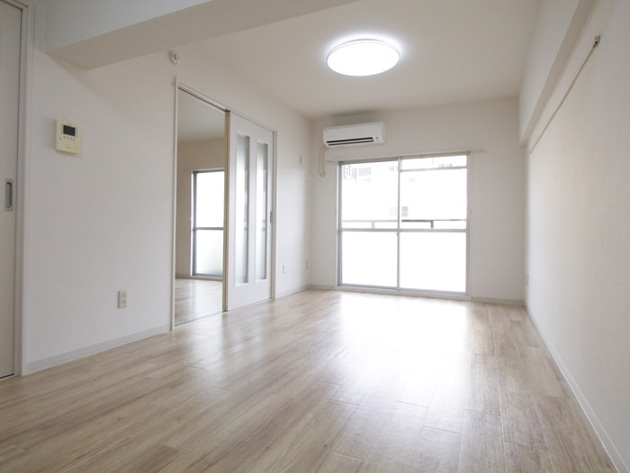 物件内観写真9　(居室)