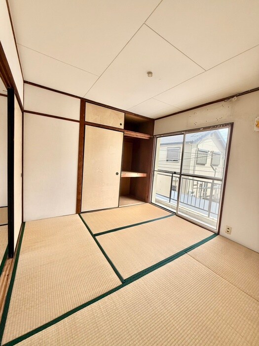 物件内観写真7　(居室)