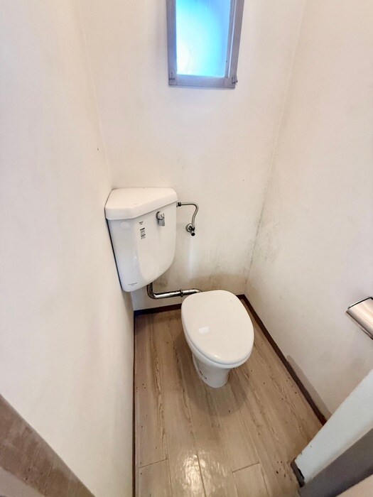 物件内観写真12　(トイレ)