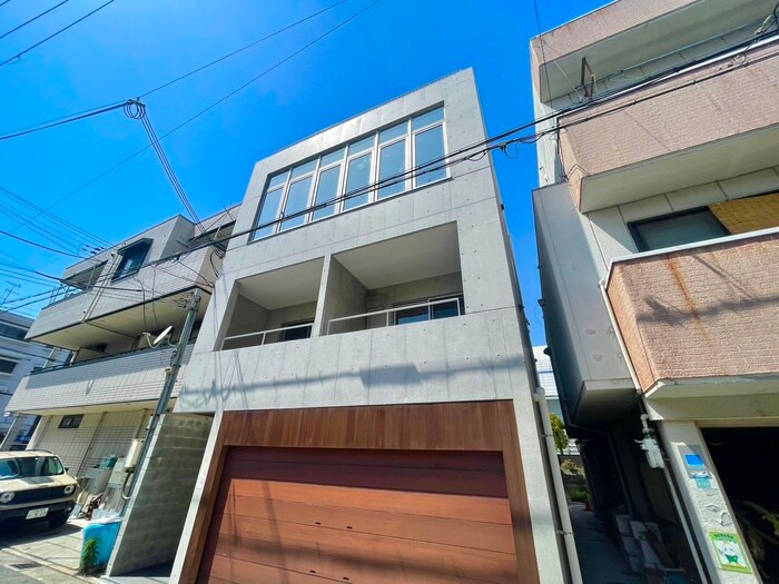 物件外観写真1　(外観写真)