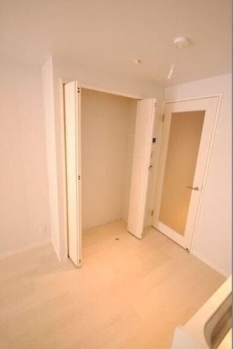 物件内観写真13　(収納)