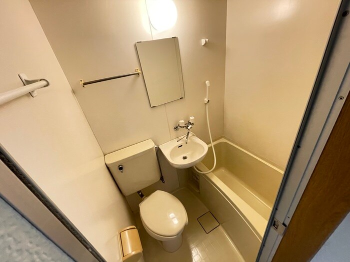 物件内観写真12　(バス／シャワールーム等)