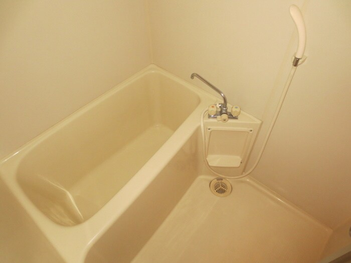 物件内観写真8　(バス／シャワールーム等)