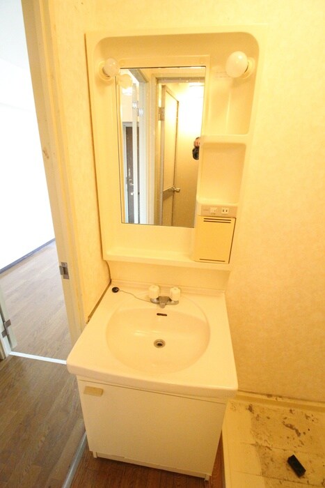 物件内観写真9　(洗面)