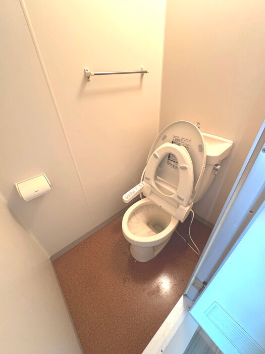 物件内観写真11　(トイレ)