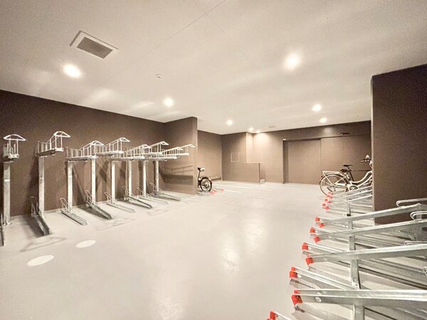 駐輪場