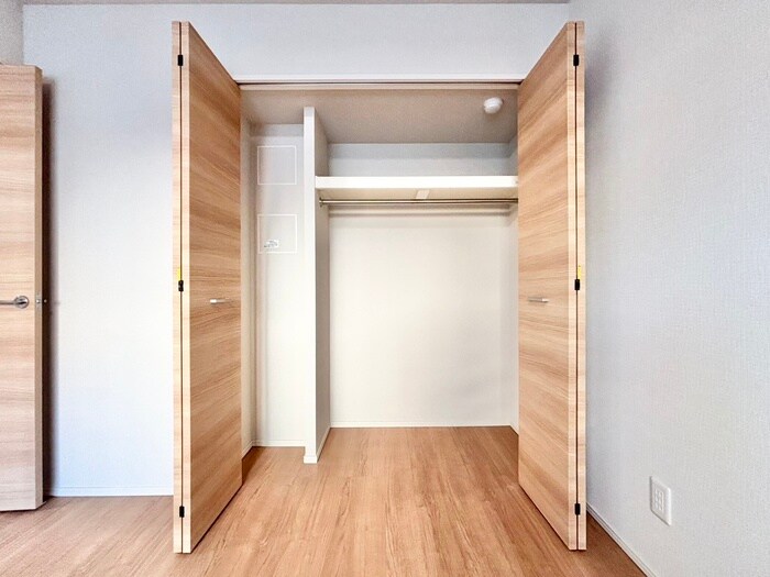 物件内観写真18　(収納)