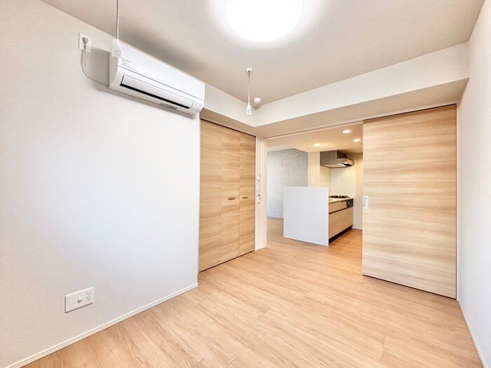 物件内観写真19　(居室)