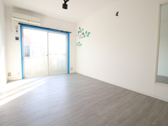 物件内観写真7　(居室)