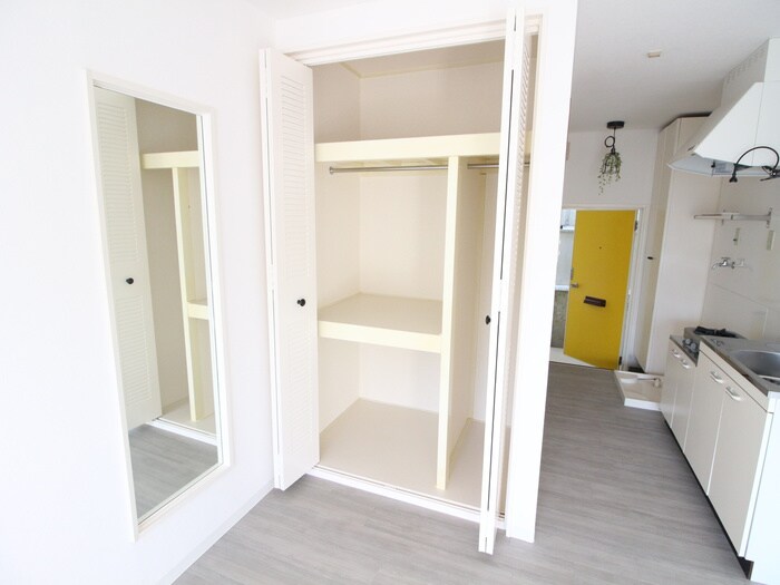 物件内観写真11　(収納)