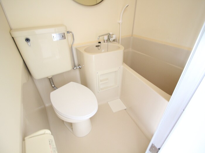 物件内観写真12　(バス／シャワールーム等)