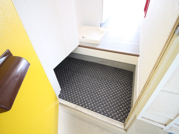 物件内観写真17　(玄関)