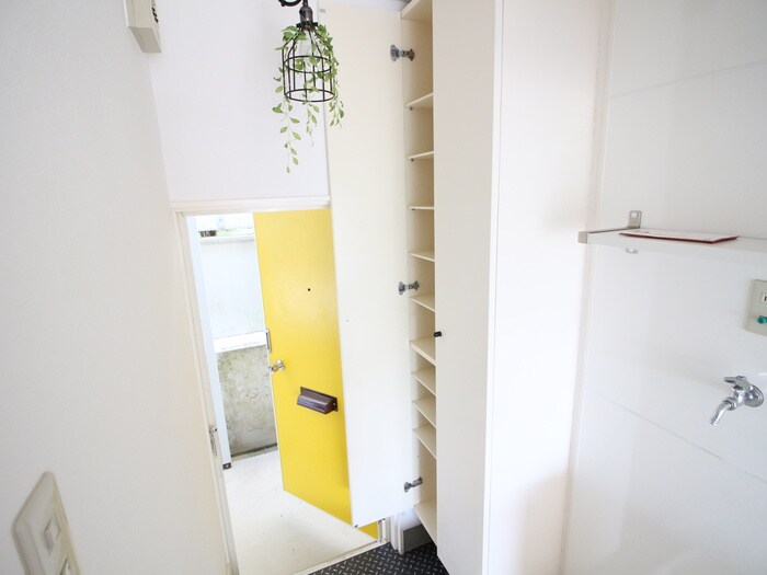 物件内観写真18　(靴箱)