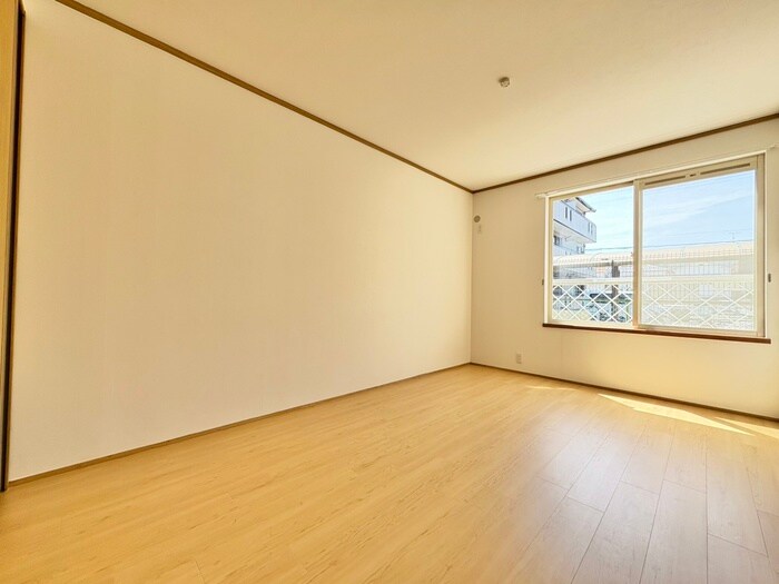 物件内観写真18　(居室)