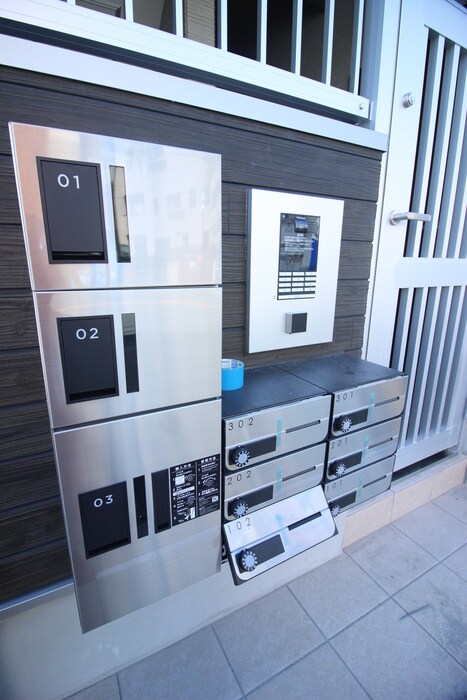 物件外観写真4　(建物設備)