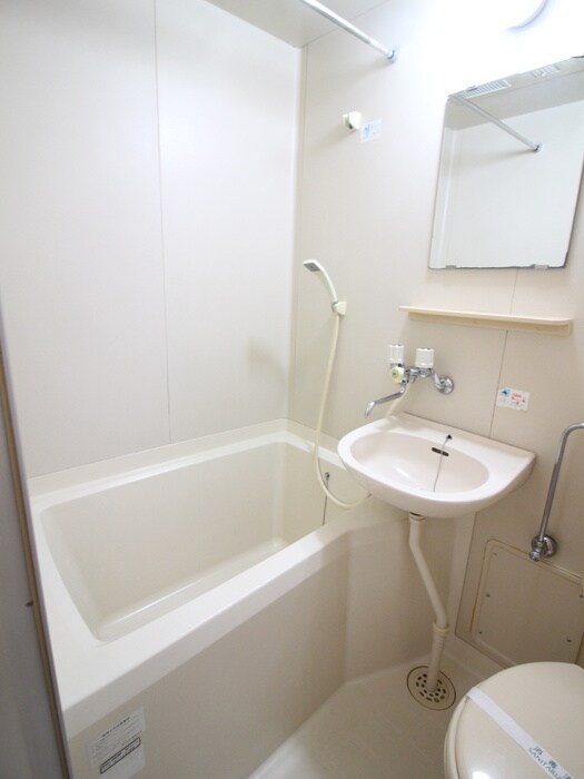 物件内観写真8　(バス／シャワールーム等)