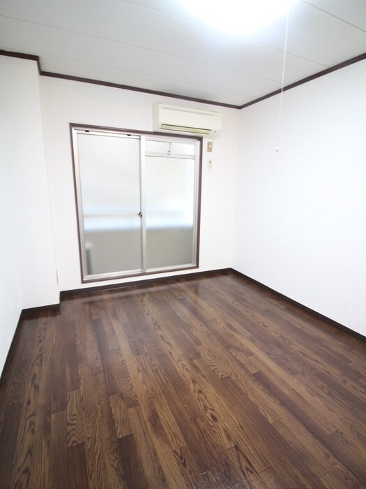 物件内観写真13　(居室)