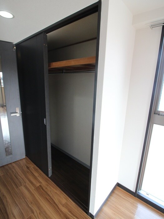 物件内観写真13　(収納)