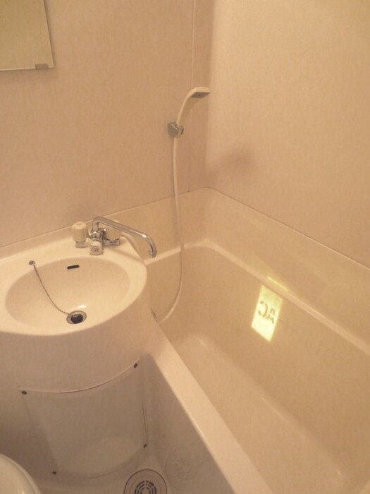 物件内観写真14　(バス／シャワールーム等)