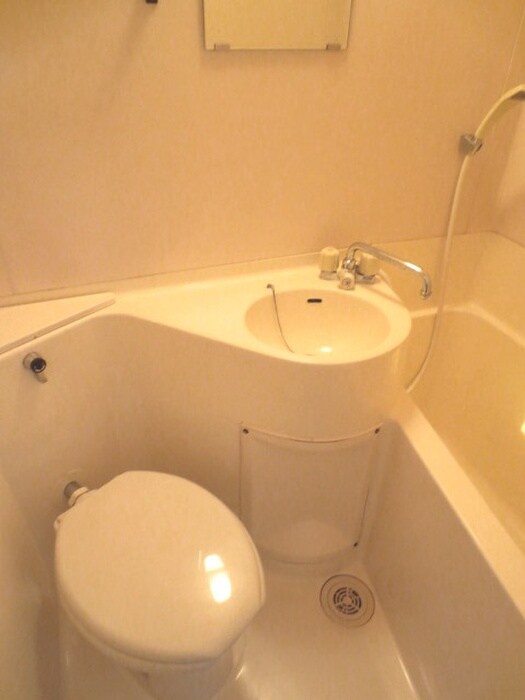 物件内観写真15　(トイレ)