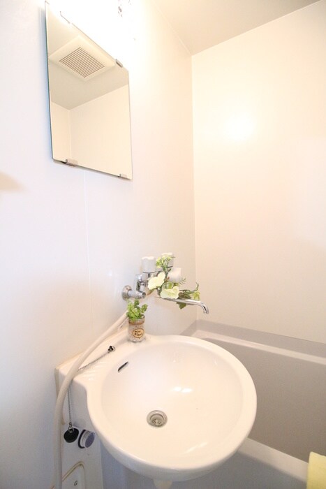 物件内観写真12　(洗面)