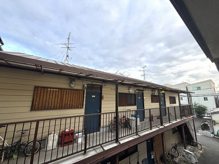 物件内観写真22　(室内からの展望)