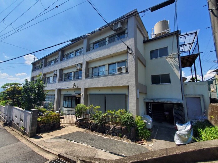 さかもとハイツの物件外観写真