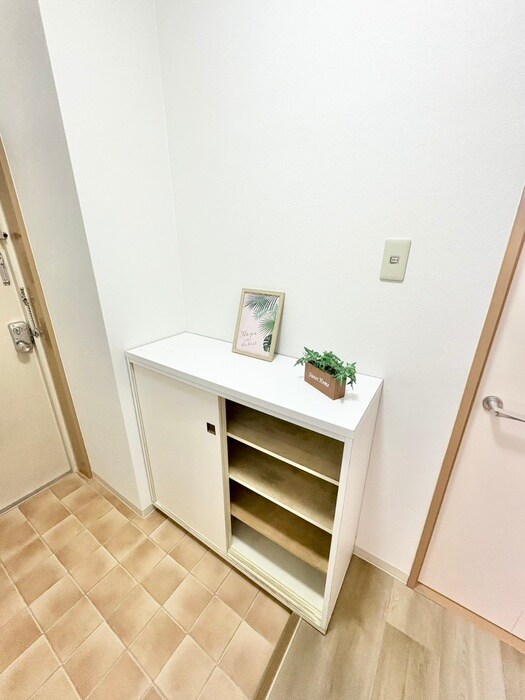 物件内観写真14　(靴箱)