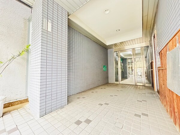 エントランス部分