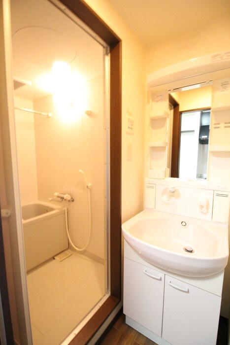 物件内観写真10　(洗面)